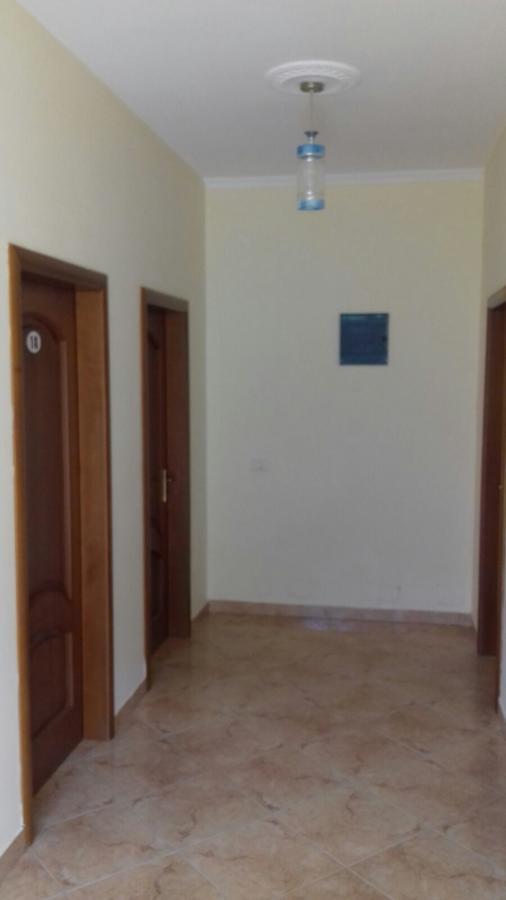 Vila Kristal Vlora Екстериор снимка